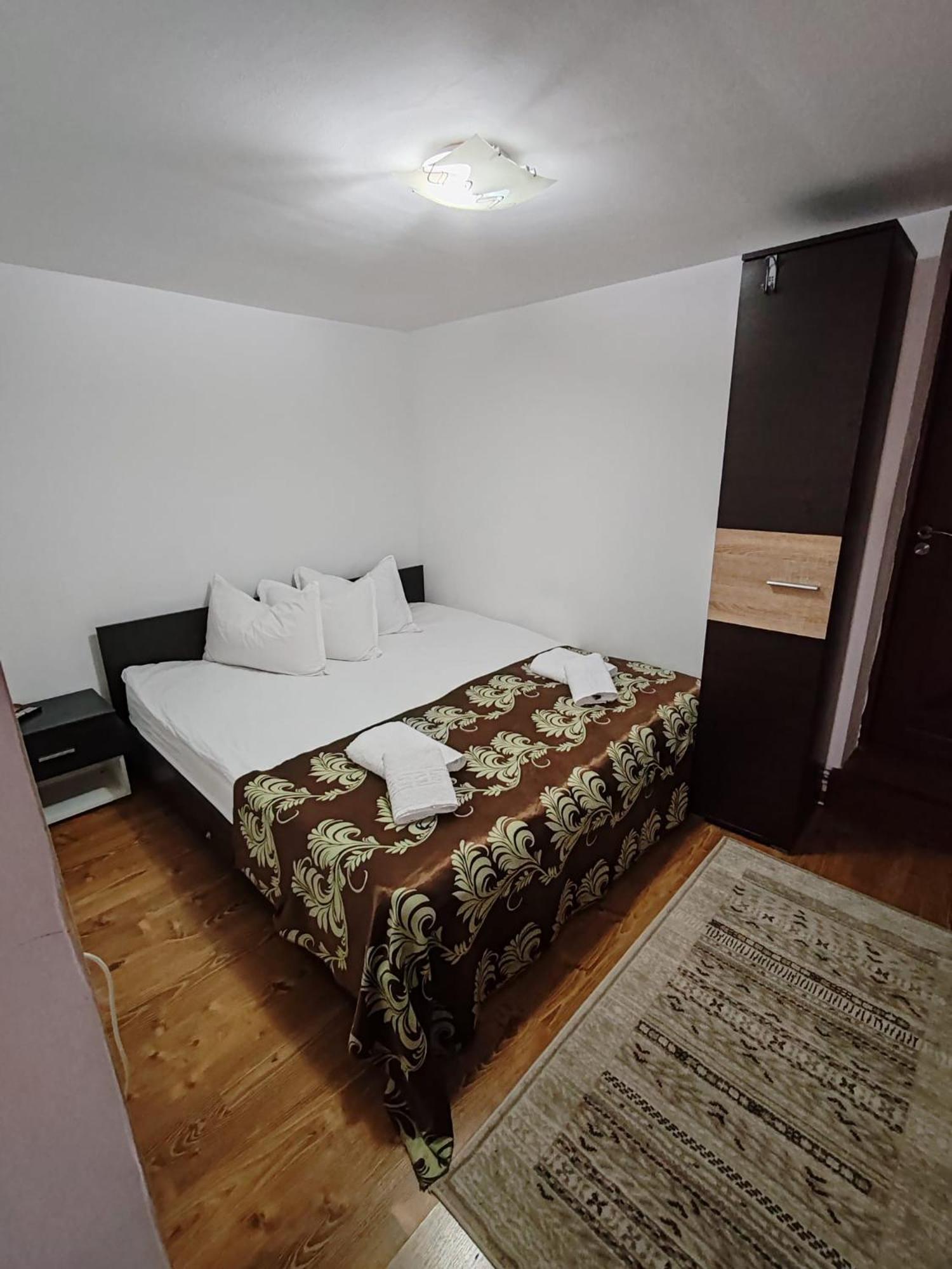 Casa Alex Hotel Toplita  Ngoại thất bức ảnh