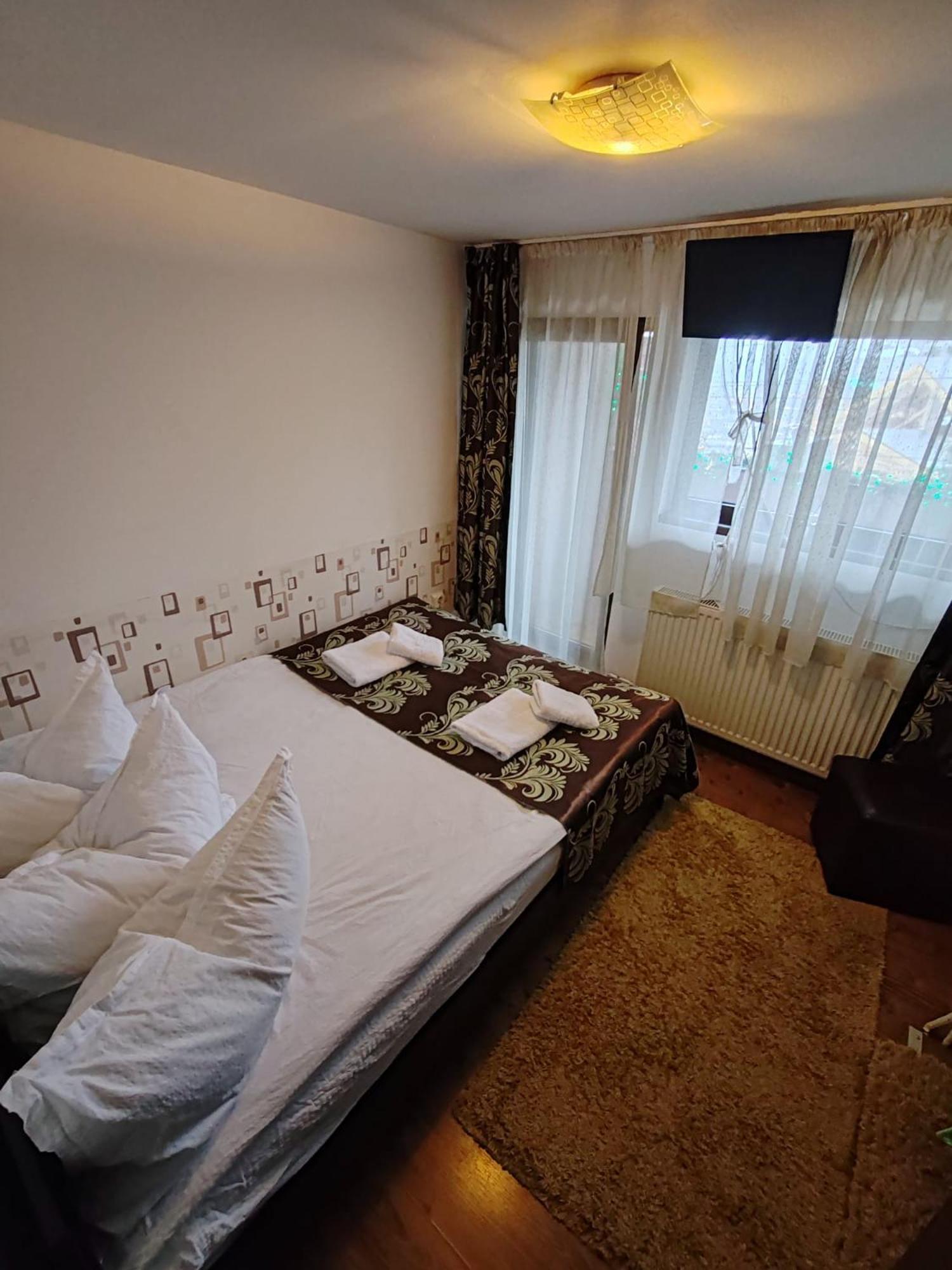 Casa Alex Hotel Toplita  Ngoại thất bức ảnh